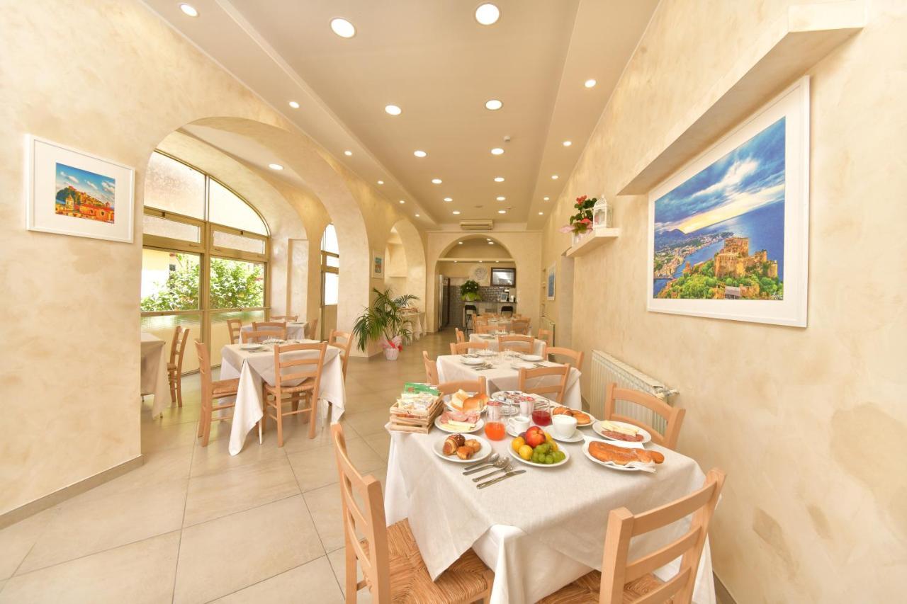 Albergo Atlantic Ischia Extérieur photo