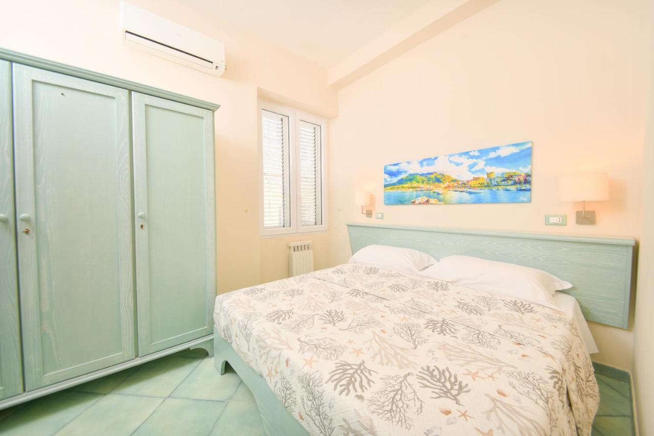 Albergo Atlantic Ischia Extérieur photo