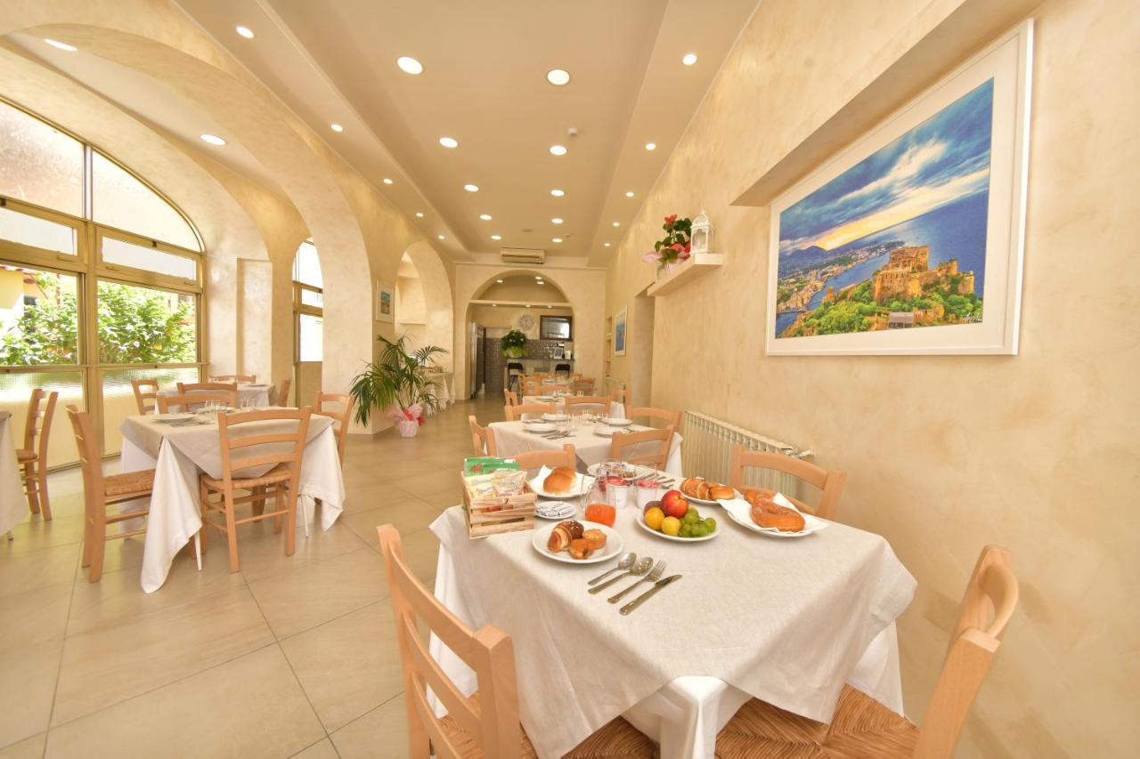 Albergo Atlantic Ischia Extérieur photo