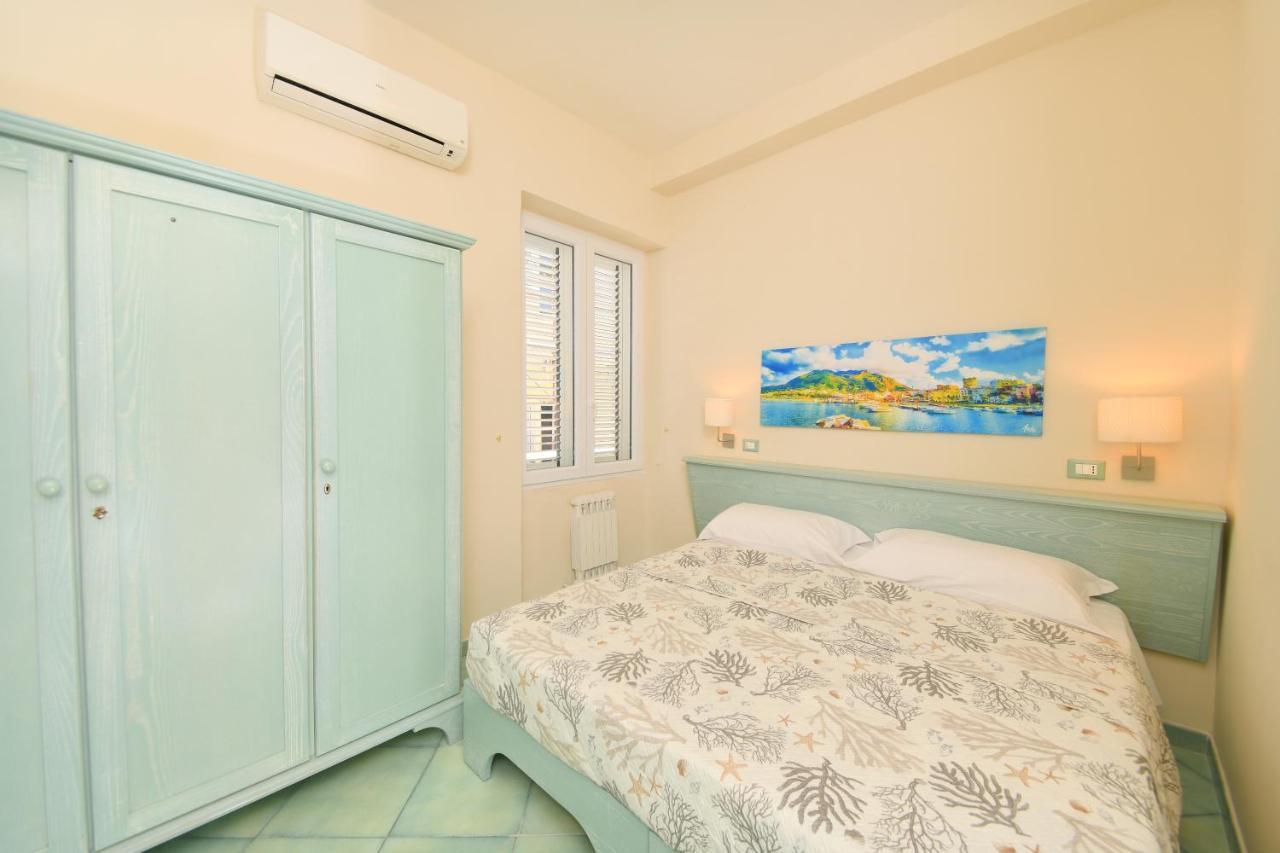 Albergo Atlantic Ischia Extérieur photo