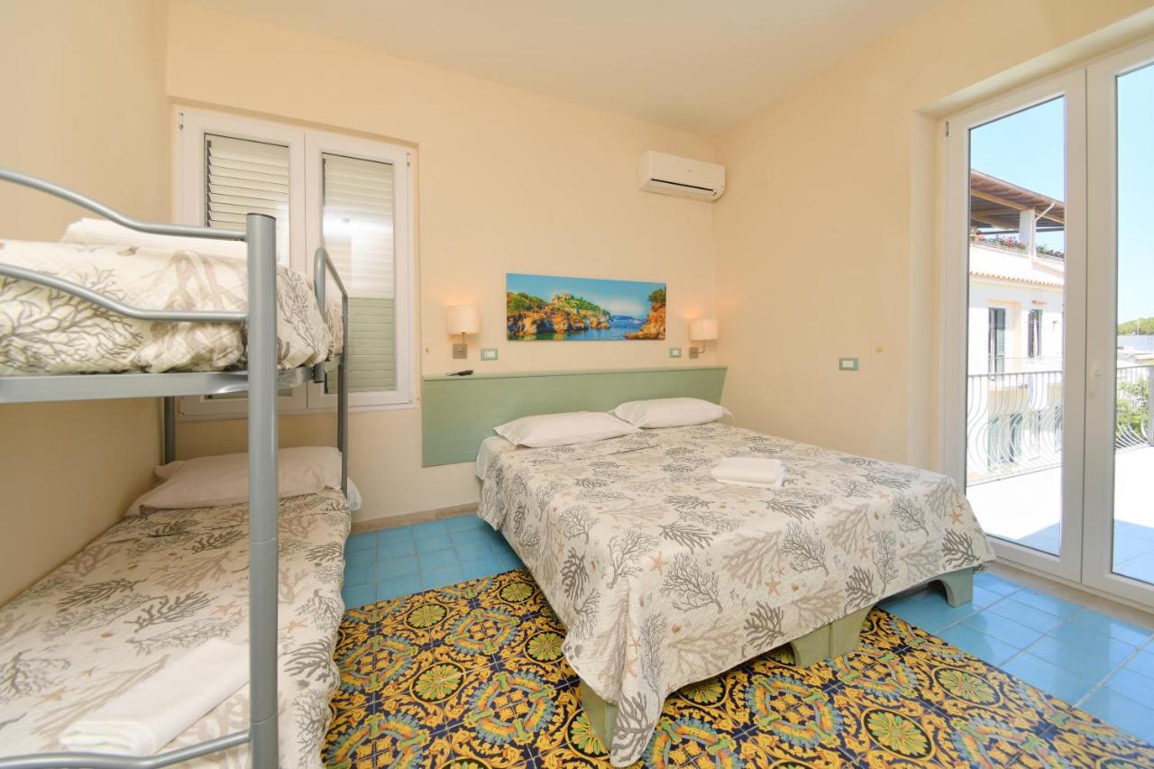Albergo Atlantic Ischia Extérieur photo