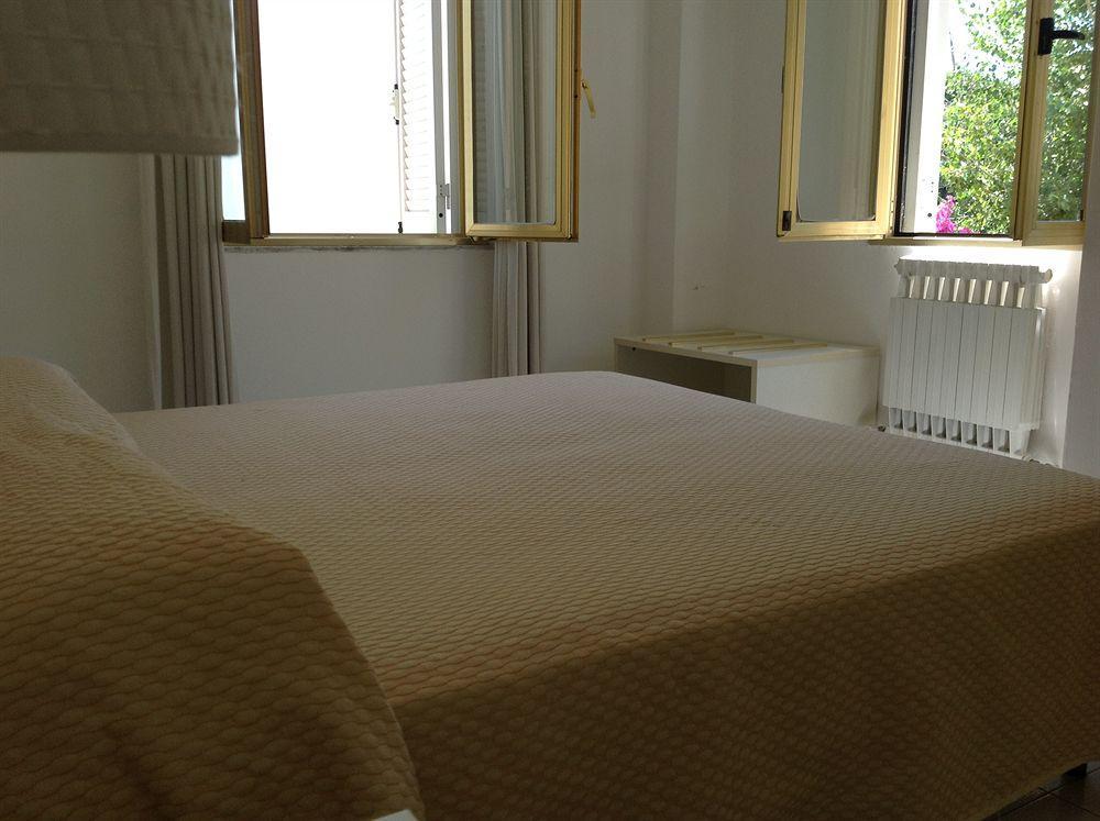 Albergo Atlantic Ischia Extérieur photo