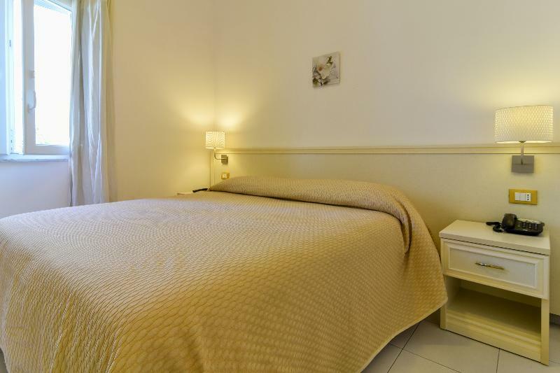 Albergo Atlantic Ischia Extérieur photo
